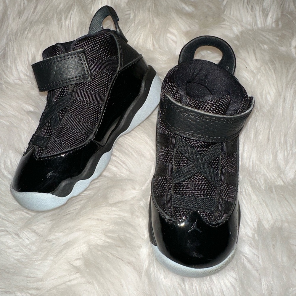Jordans 6C